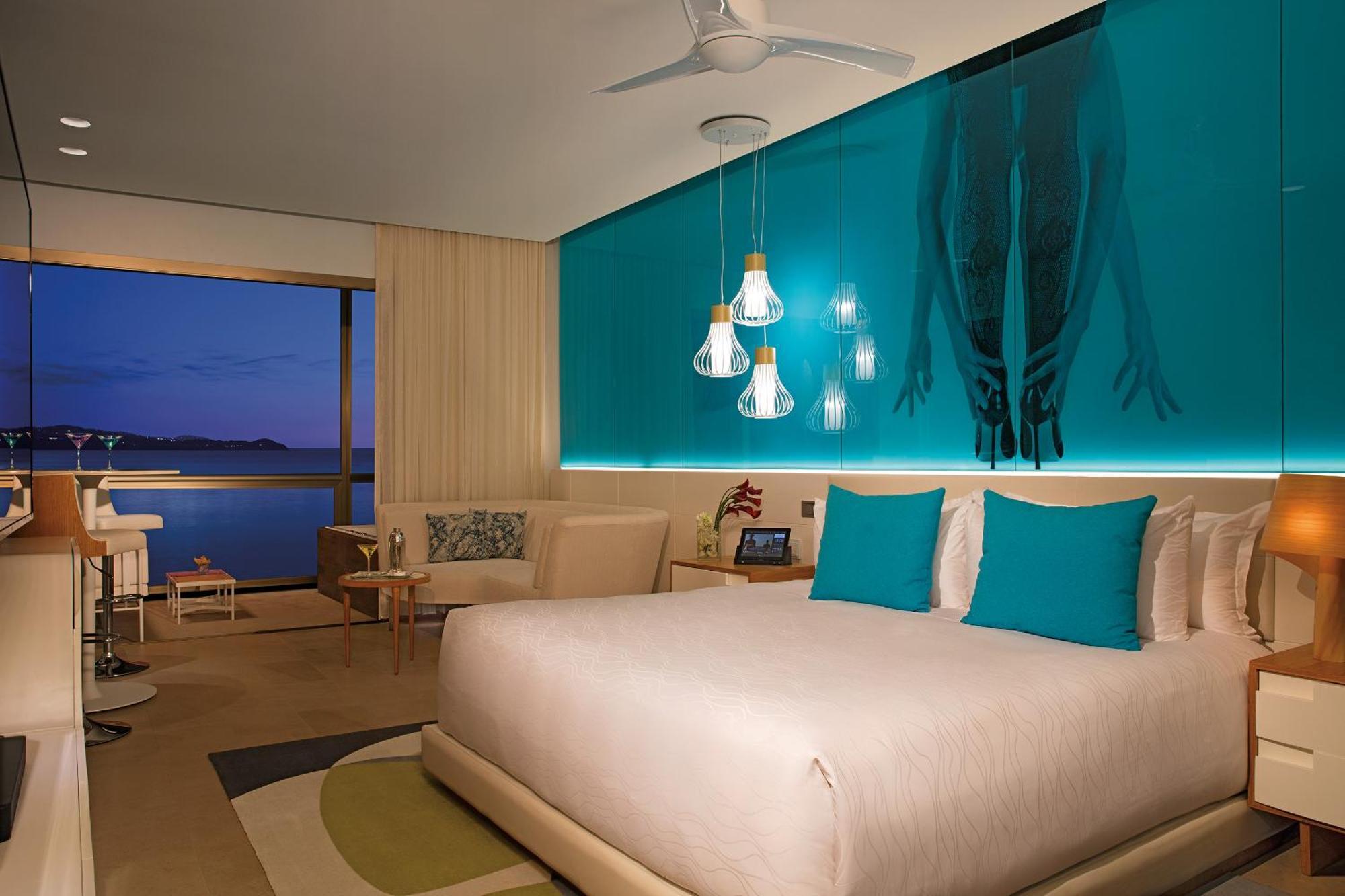 Xhale Club Double Ocean View